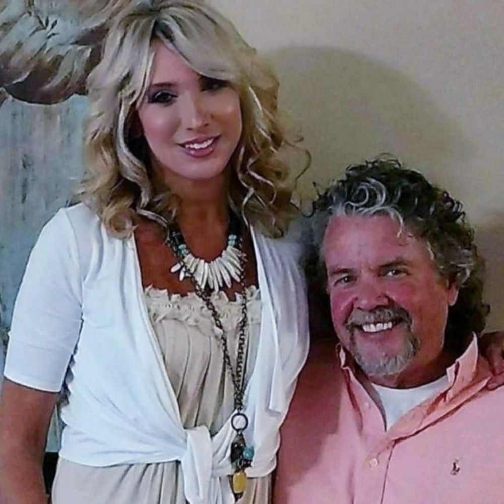 Meet your Posher, April